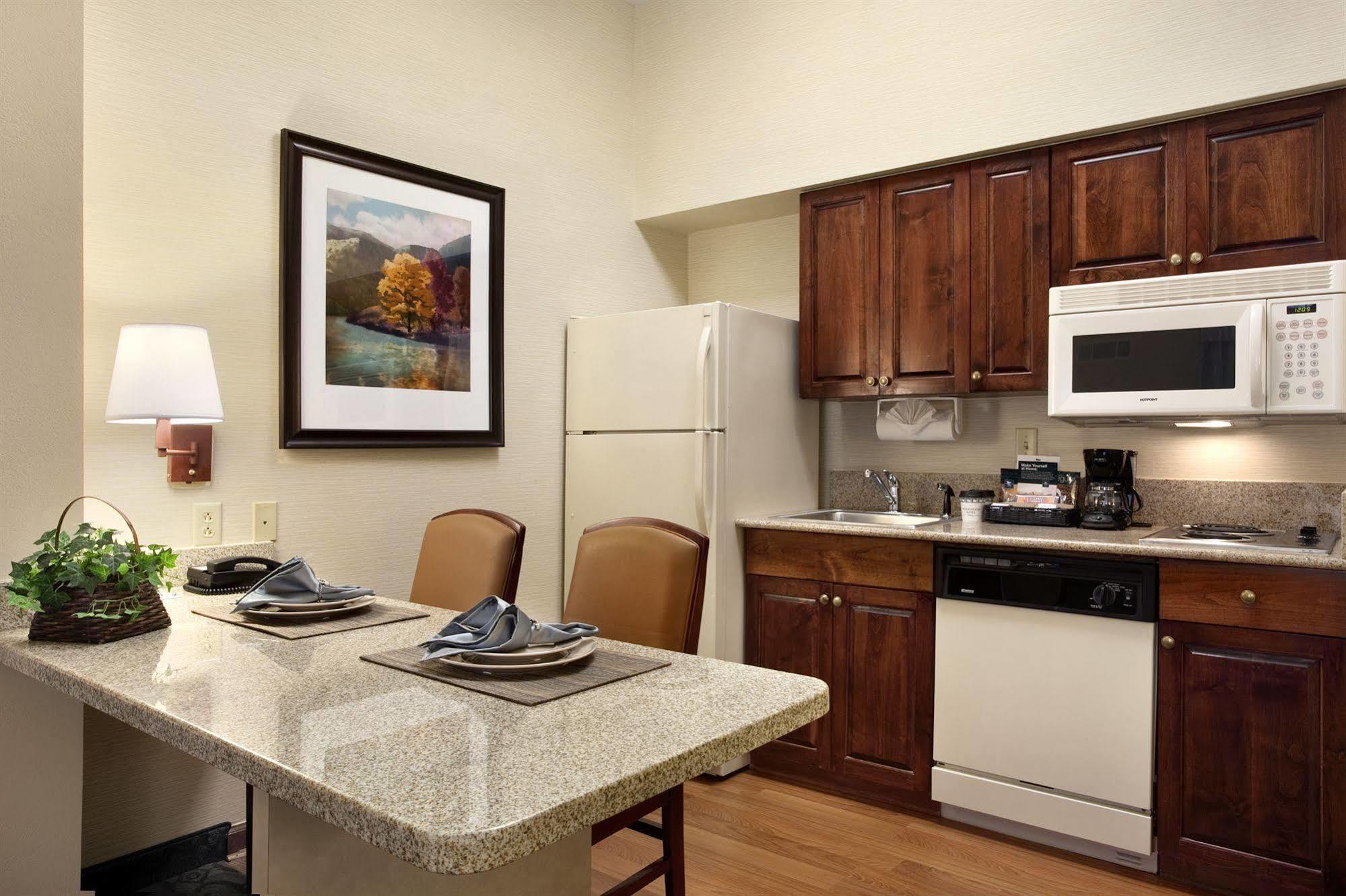Homewood Suites Nashville Airport Exteriör bild